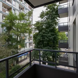 Apartament Shortstaypoland Solidarności, Warszawa